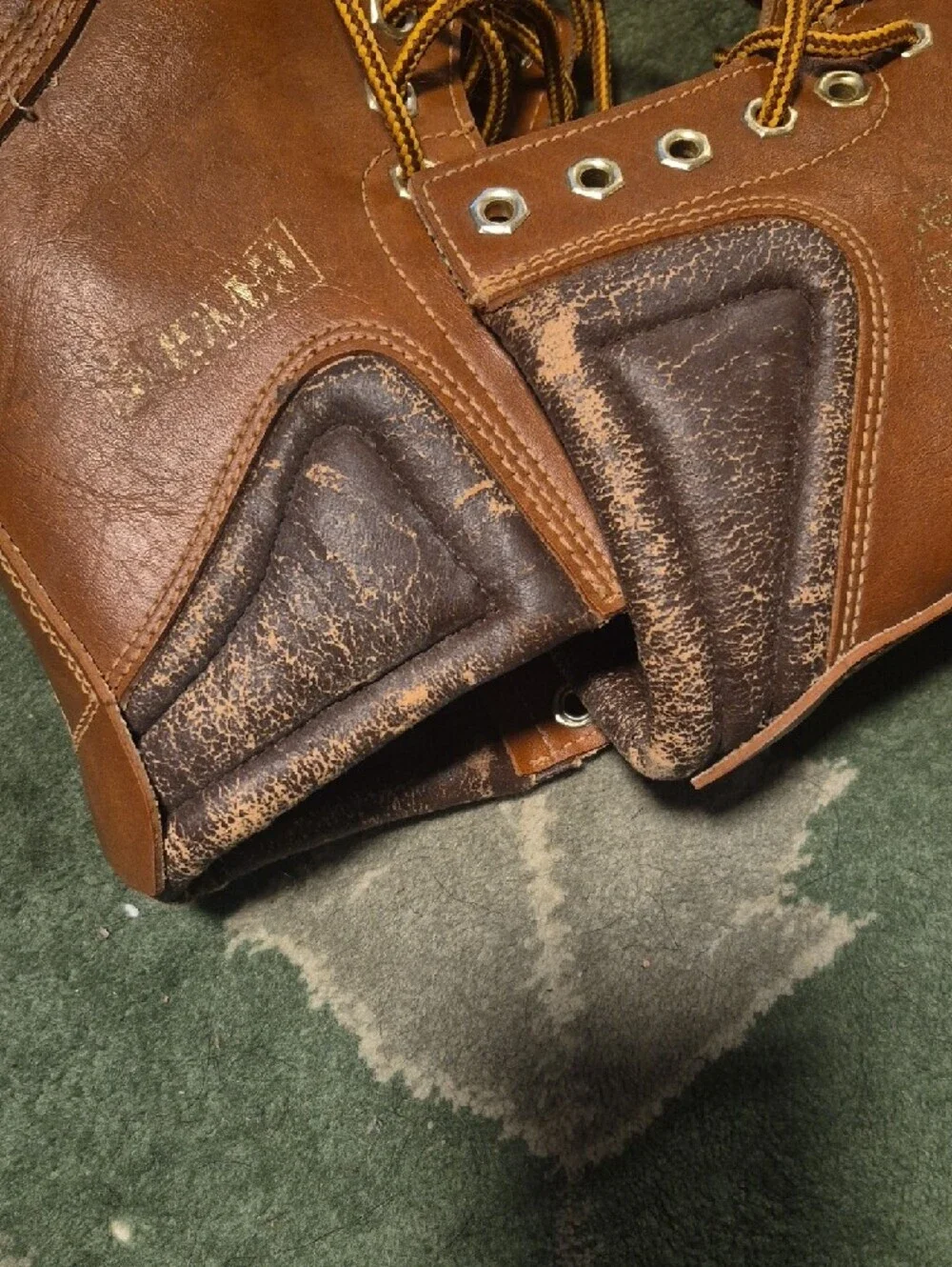 Men's Brown Leather Lace-Up Work Boots - Classic Outdoor Style